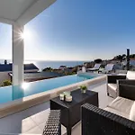 Villa Lemon, 3 Bedrooms, 4 Baths, Infinity Pool, Whirlpool, Cinema Room, Sea View Jesenice