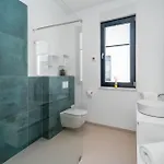 Lemon, 3 Bedrooms, 4 Baths, Infinity Pool, Whirlpool, Cinema Room, Sea View *