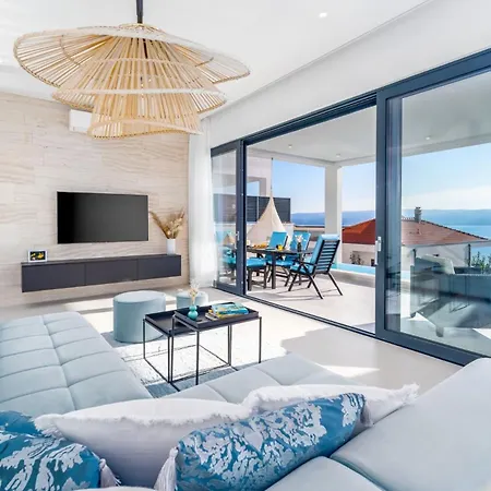 Lemon, 3 Bedrooms, 4 Baths, Infinity Pool, Whirlpool, Cinema Room, Sea View Villa